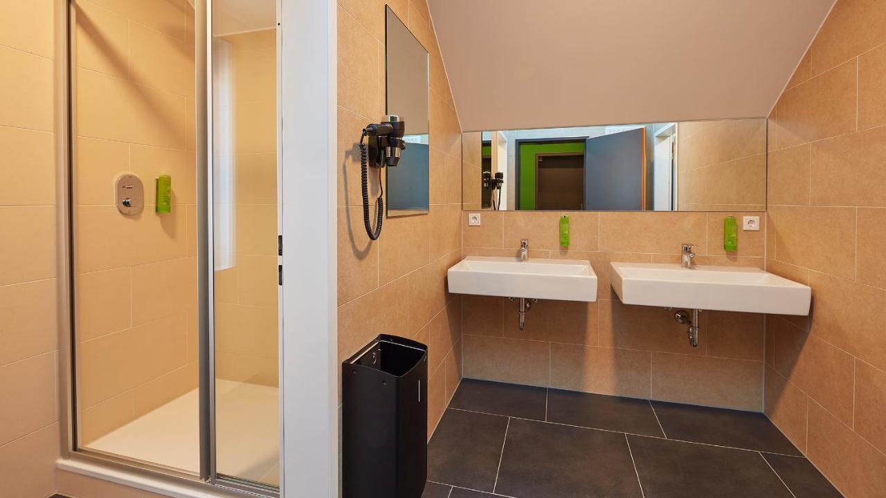 The Bunk Hostel Эссен Экстерьер фото